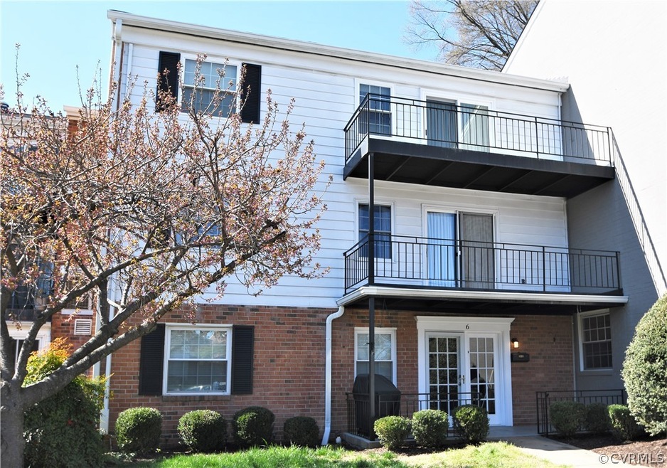 Welcome to Hamlet Condos!