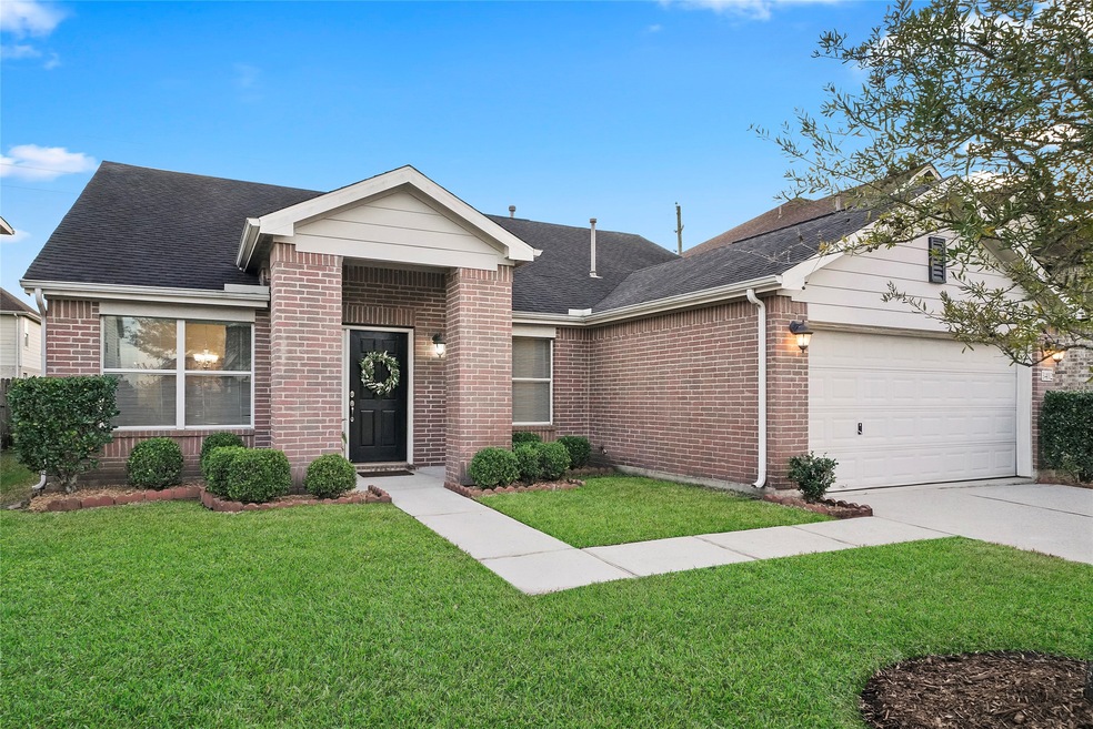 3402 Legends Creek Dr, Spring, TX 77386 - photo 1