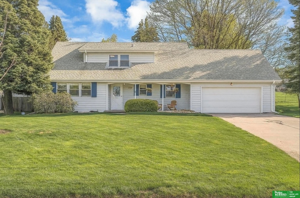 12079 Westover Rd, Omaha, NE 68154 - photo 1