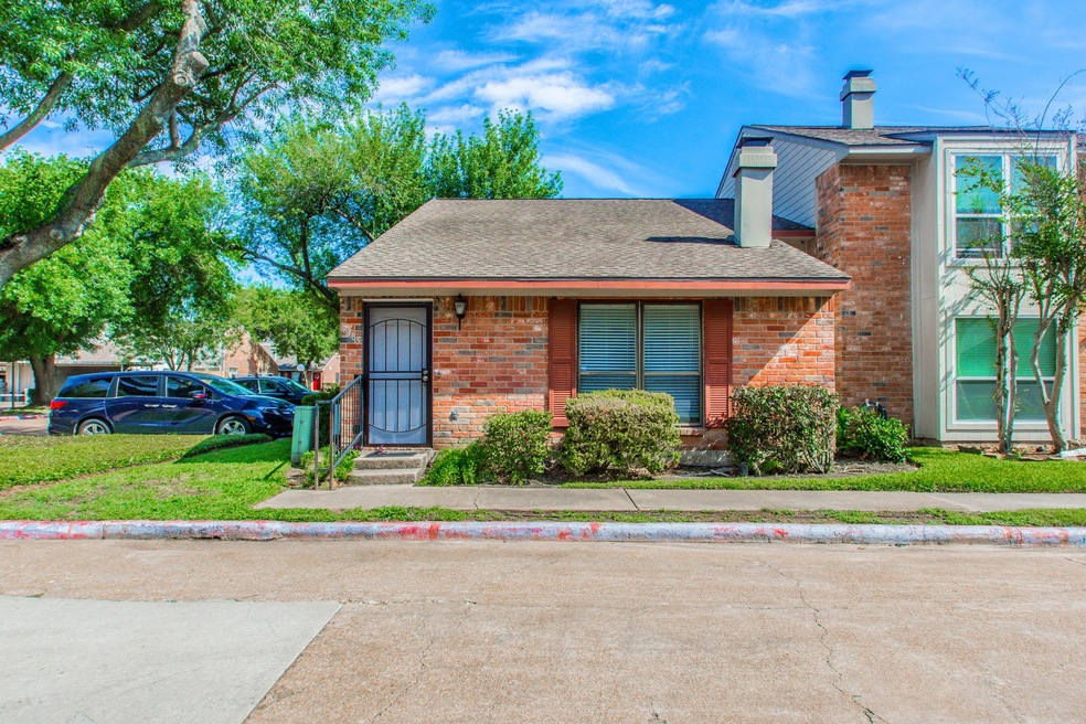 9385 Westwood Village Dr Unit 68, Houston, TX 77036