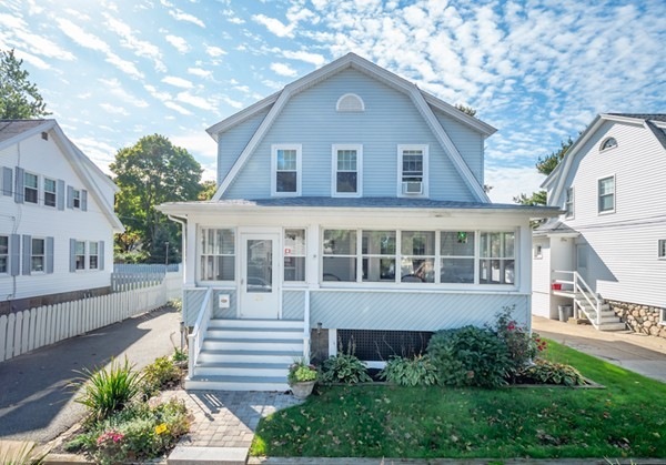 25 Coolidge Ave, Peabody, MA 01960 - photo 1