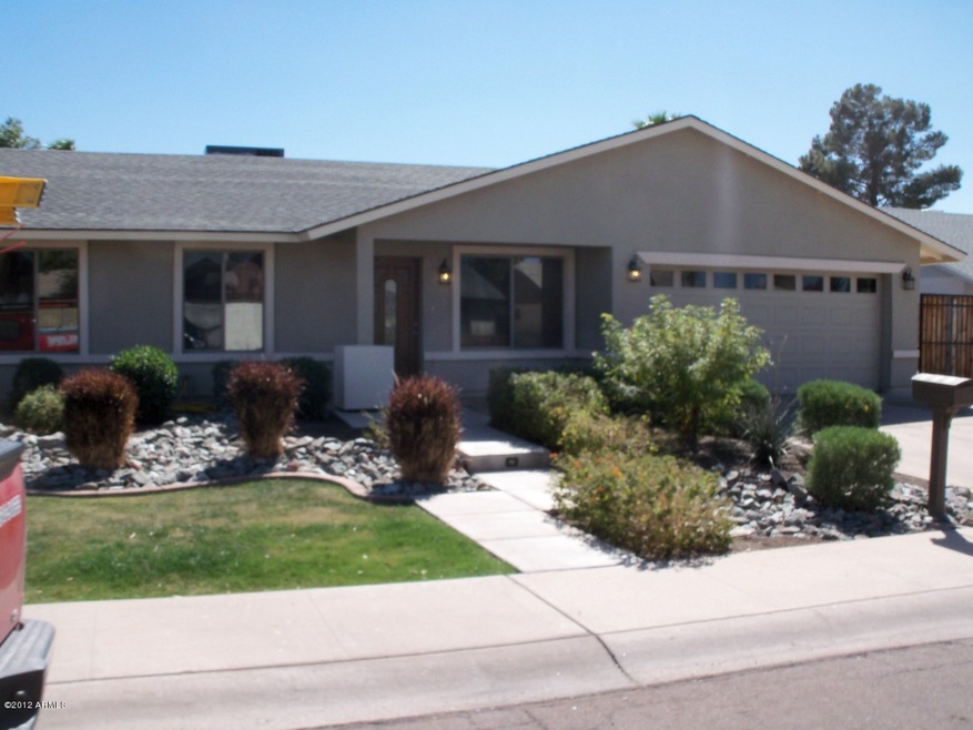 3209 W Angela Dr, Phoenix, AZ 85053 - photo 1