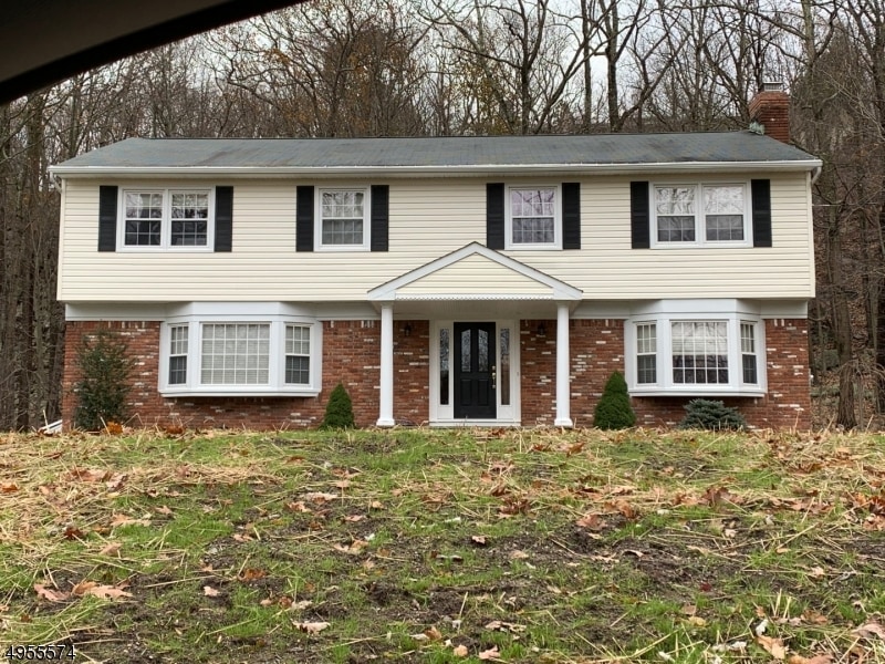 12 Undercliff Rd, Kinnelon, NJ 07405 - photo 1