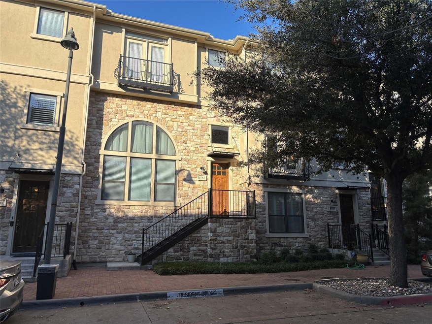 5761 Lois Lane, Plano, TX 75024