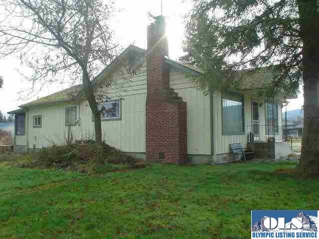 300 Washington Harbor Rd, Sequim, WA 98382 - photo 1
