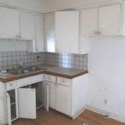 806-%20kitchen%20looking%20lr-kitchen%20