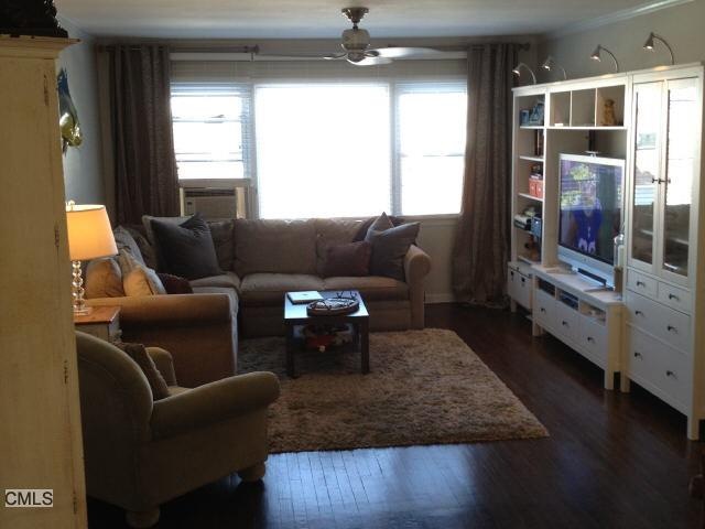 244 Glenbrook Rd unit C, Stamford, CT 06906 - photo 1