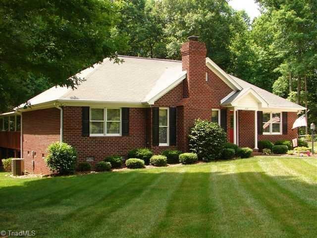 3167 Creekridge Dr, Asheboro, NC 27205 - photo 1