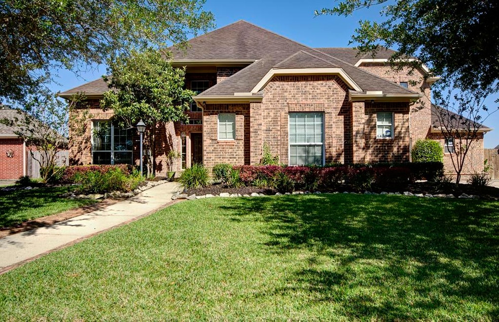 406 Overlook Dr, Friendswood, TX 77546 - photo 1