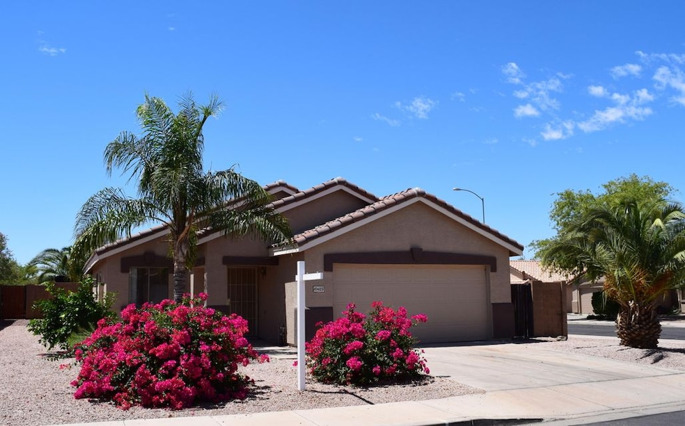 10423 E. Azalea Ave.