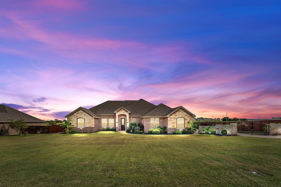 Pending $675,000 • Co-Listing Agent