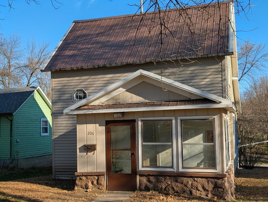 206 S 9th St, Montevideo, MN 56265 - photo 1