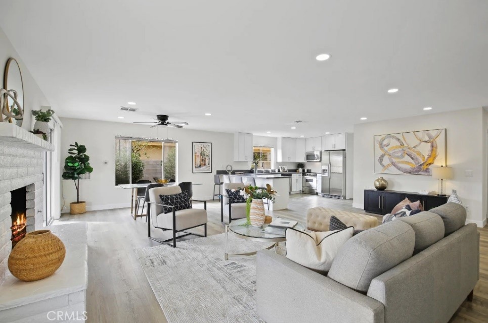 Light bright and spacious!