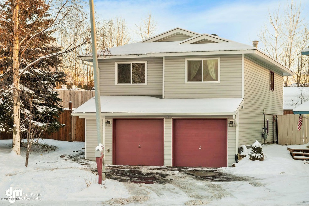 7751 Little Bend Circle-large-001-Exteri
