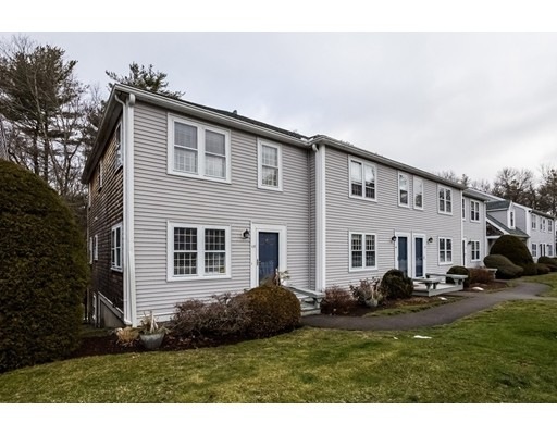 523 Washington St unit C5, Pembroke, MA 02359 - photo 1