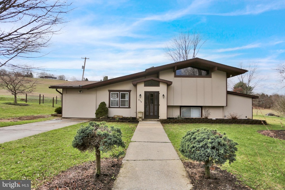 614 Hope Ave, Orwigsburg, PA 17961 - photo 1