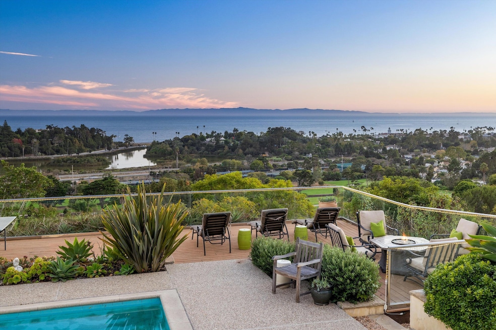 Main - Ocean Island Views