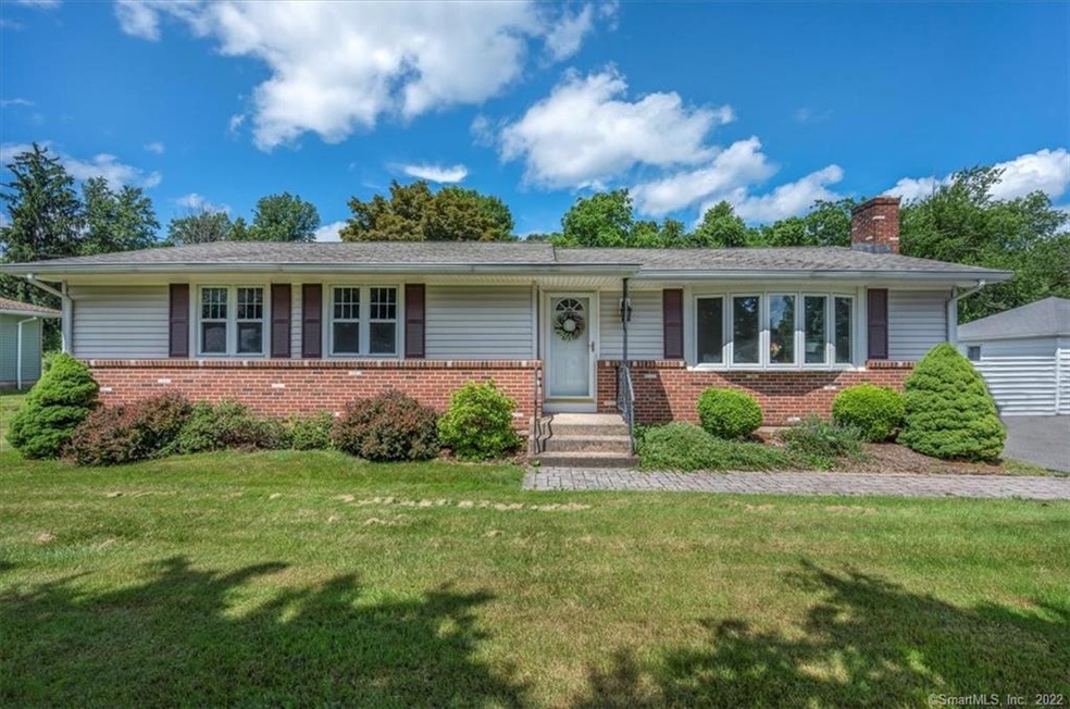 69 Highland Ave, Wallingford, CT 06492 - photo 1