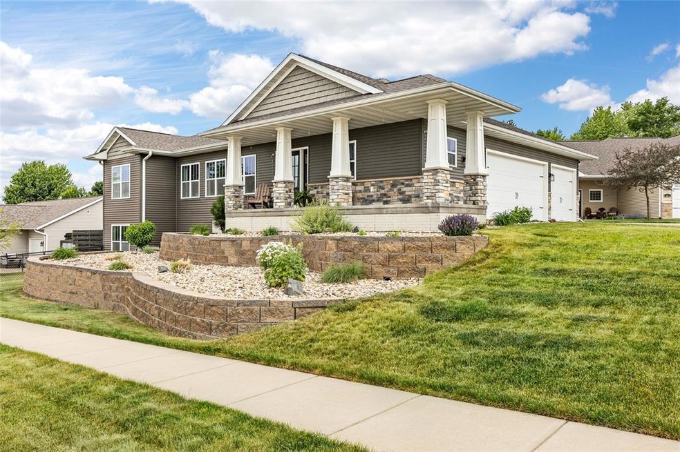 123 Whispering Wind Ln, Center Point, IA 52213 - photo 1