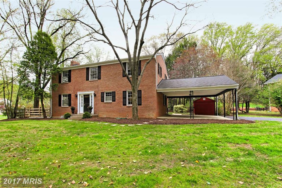 517 Finsbury Rd, Silver Spring, MD 20904 - photo 1