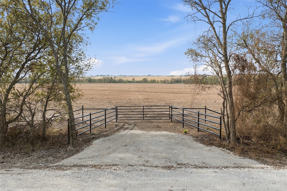 Tract 7, TBD County Road 3204, Abbott, TX 76621 - photo 1