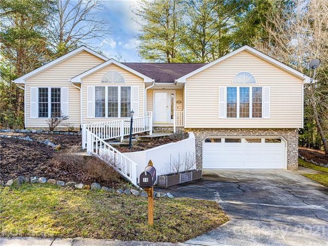 18 Clubhouse Ct, Asheville, NC 28803 - photo 1