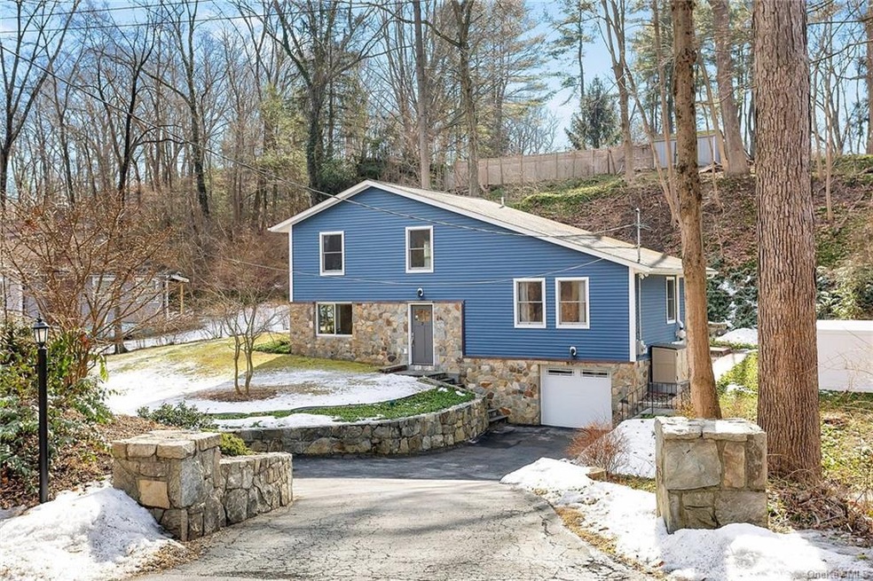 2 Quaker Bridge Rd, Croton On Hudson, NY 10520 - photo 1