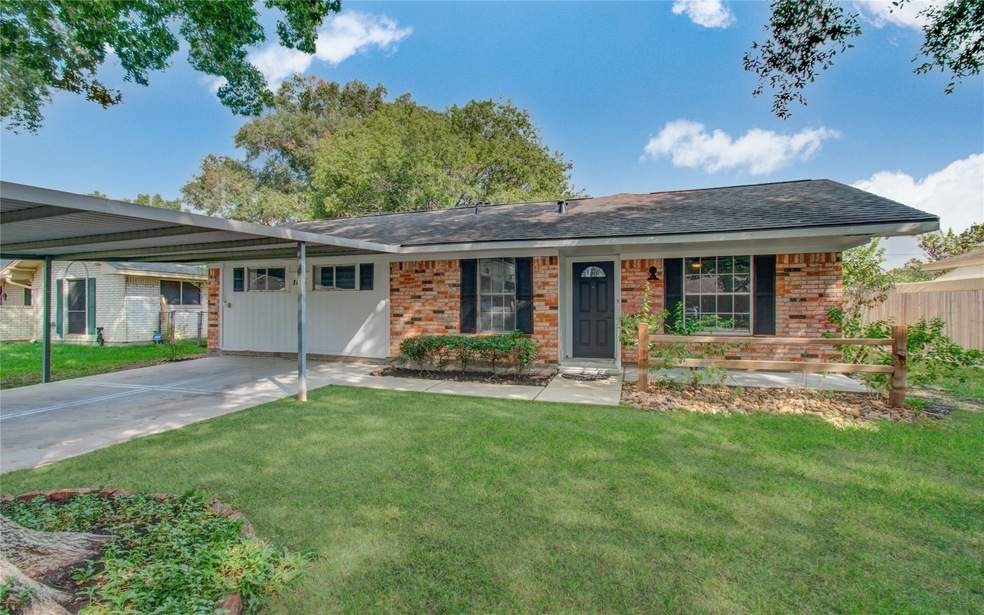 1806 Cypress Dr, Richmond, TX 77469 - photo 1