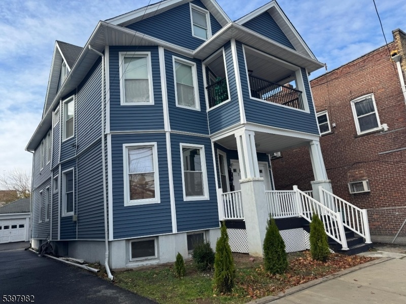 230 Lakeview Ave unit 2, Clifton, NJ 07011 - photo 1