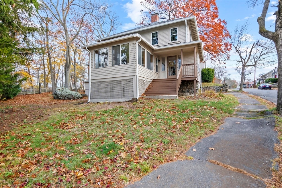 2 Overlook Rd, Wakefield, MA 01880 - photo 1