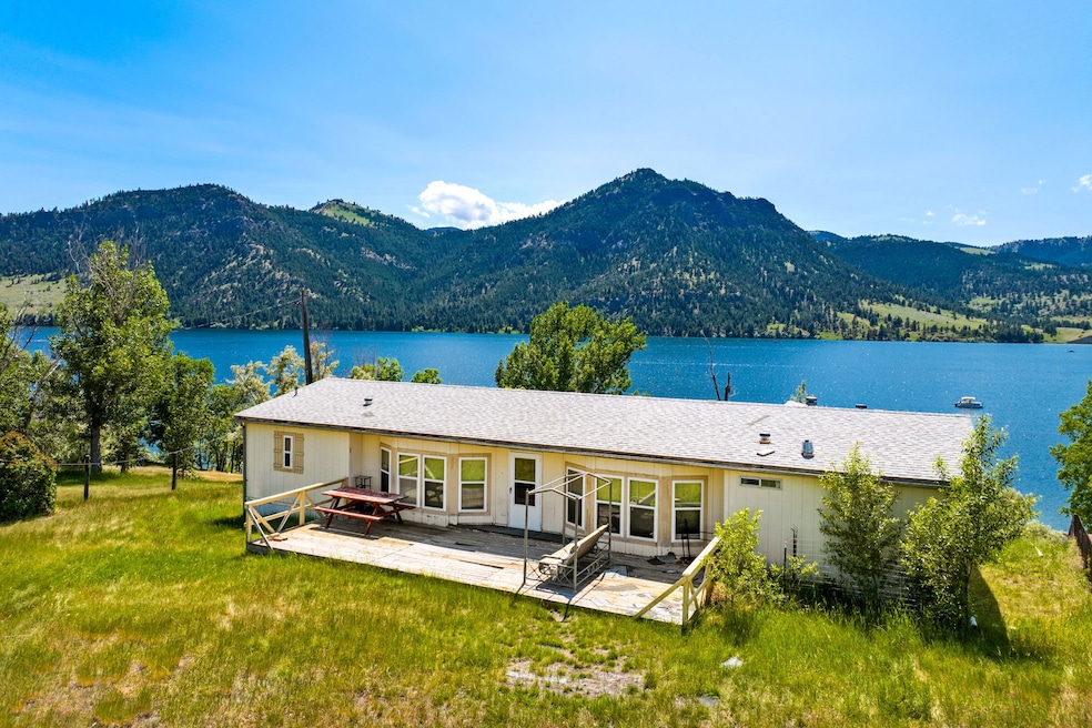 For Sale $875,000 • Co-Listing Agent