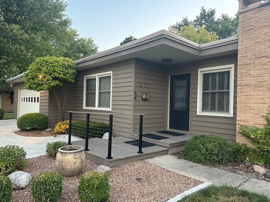For Sale $249,000 • Co-Listing Agent