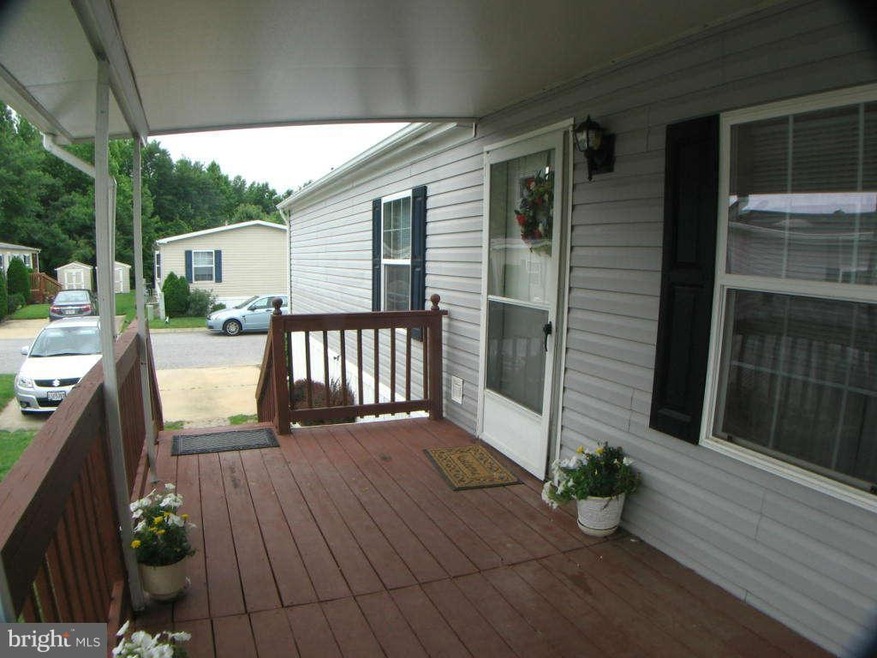 302 Tidewater Ln, Middle River, MD 21220 - photo 1