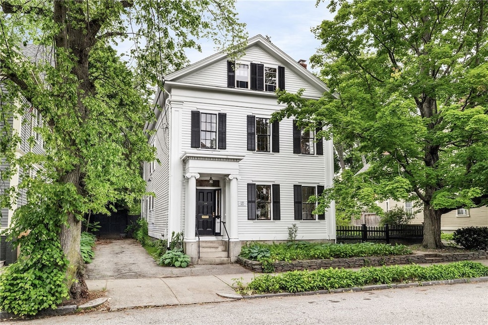 Sold $1,545,000 • Co-Listing Agent