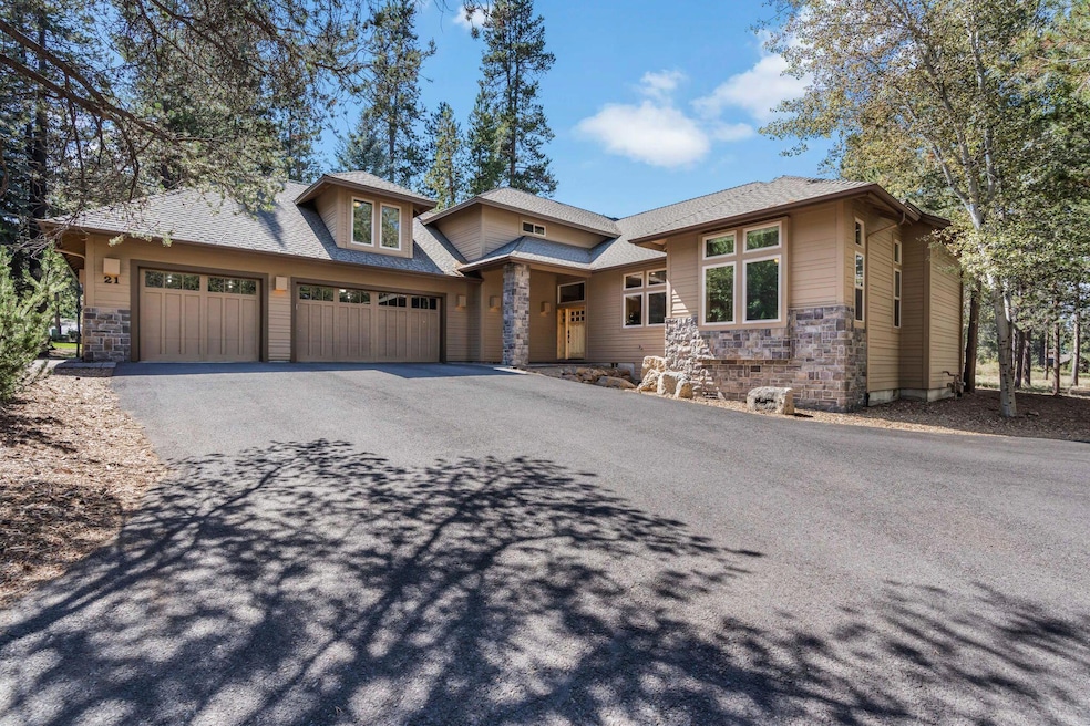 57683 Tan Oak Ln unit 21, Sunriver, OR 97707 - photo 1