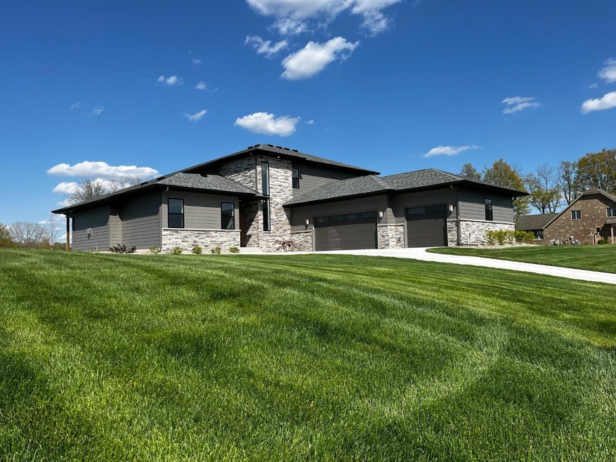 2821 N Palmer Ave, Laporte, IN 46350 - photo 1