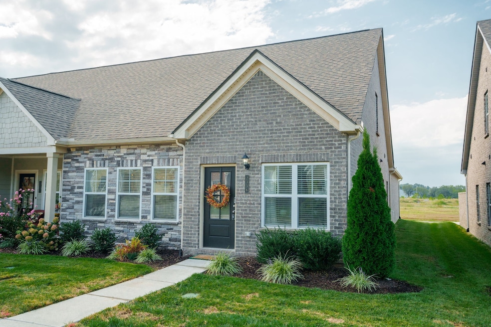 Under Contract $388,900