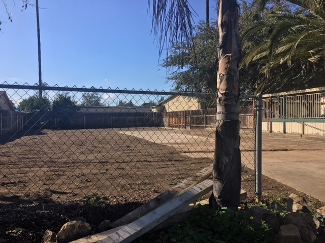 975 N Escondido Blvd, Escondido, CA 92026 - photo 1