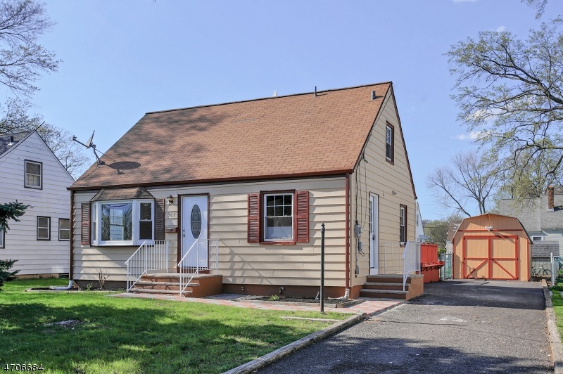 309 Giles Ave, Middlesex, NJ 08846 - photo 1