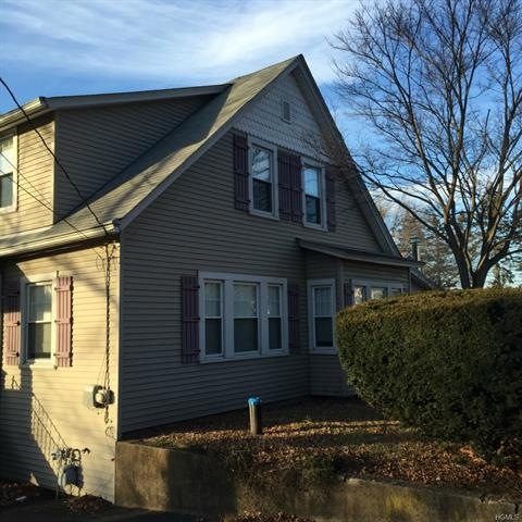 55 S Airmont Rd, Suffern, NY 10901 - photo 1