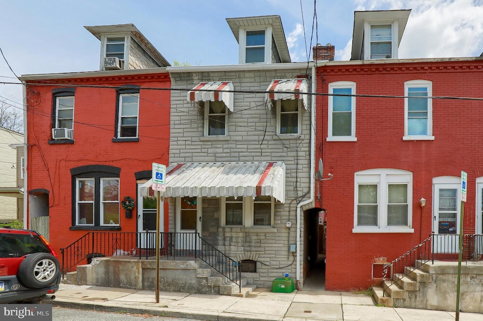 430 Lafayette St, Lancaster, PA 17603 - photo 1