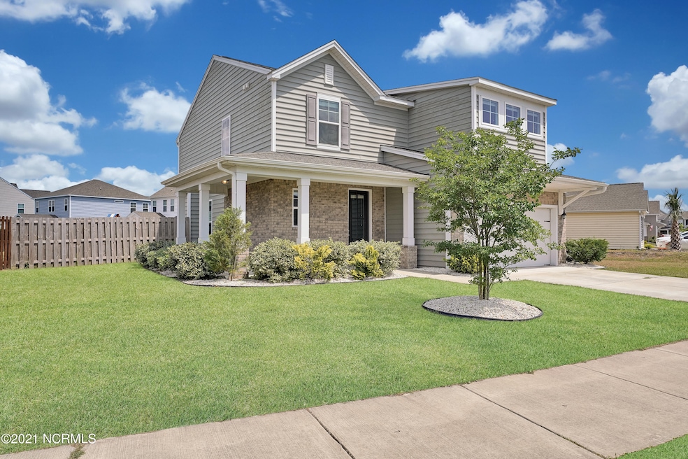 554 Steele Loop - Ext Front