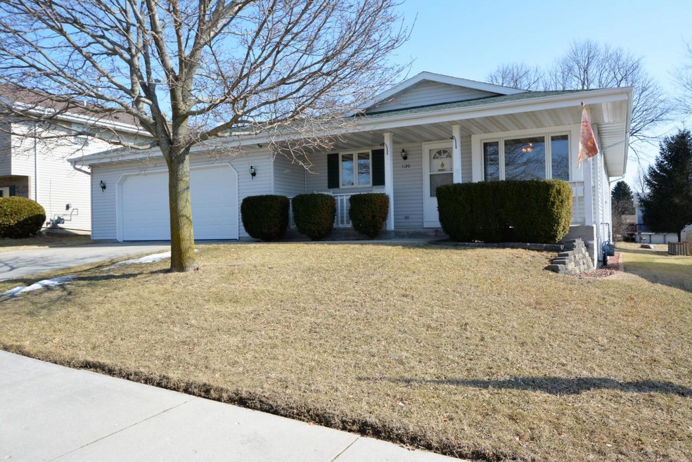 1120 Shepherds Dr, West Bend, WI 53090 - photo 1