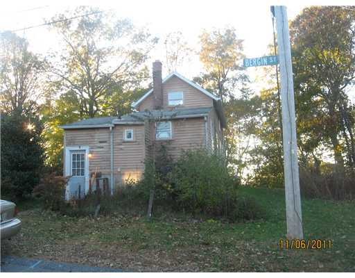 1 Bergin St, Riverside, RI 02915 - photo 1