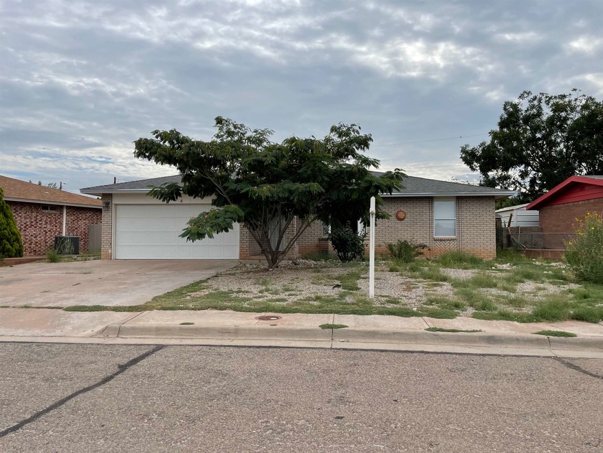 604 Mars Ave, Alamogordo, NM 88310 - photo 1