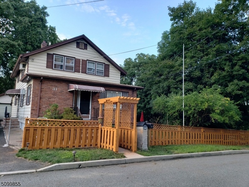 31 Lake St, North Haledon, NJ 07508 - photo 1