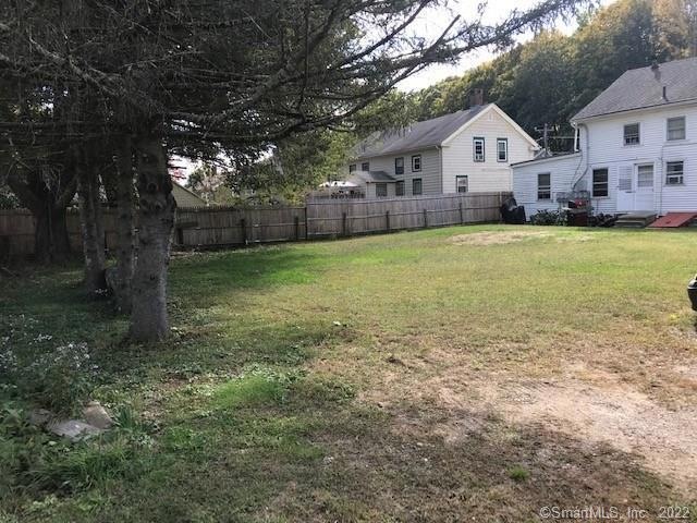 124 W Main St unit D, Baltic, CT 06330 - photo 1