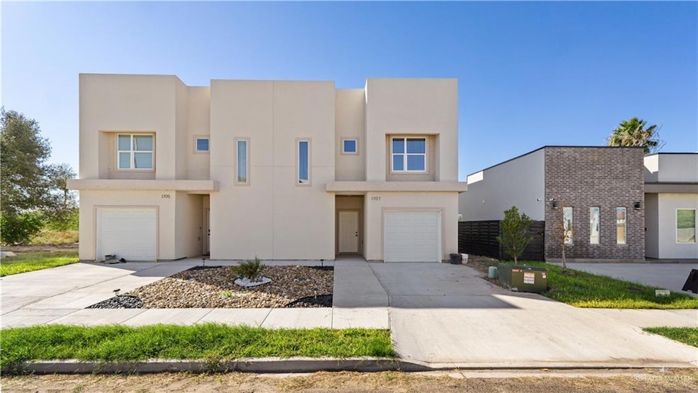 For Rent $1,900/month