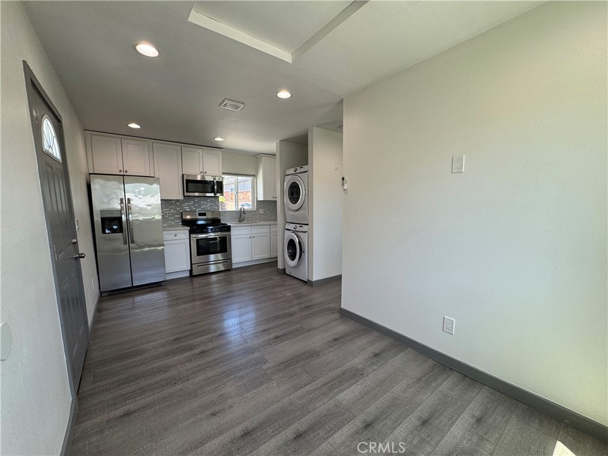 13302 Beaver St, Sylmar, CA 91342 - photo 1