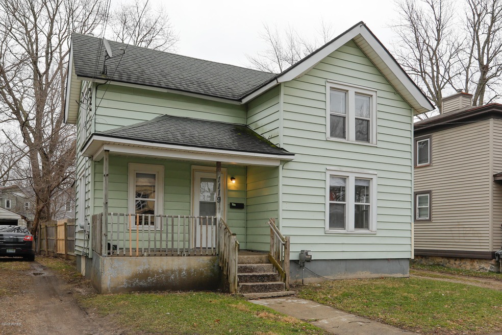 1119 Mills-101